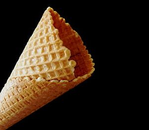 CONO PARA HELADO 30PAQ DE 12UNID