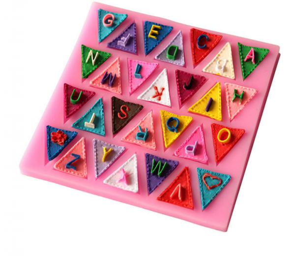 MOLDE SILICONA 236 TRIANGULO CON LETRA