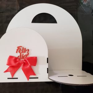 CAJA PASTEL Y FLORES