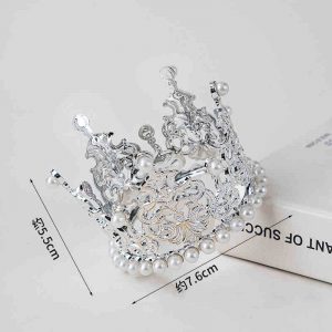 CORONA PLASTICA PEQ PLATEDA 7.6CMX5.5CM
