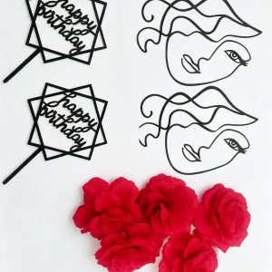 SET DECORATIVO TOPPERS Y ROSAS ROJAS